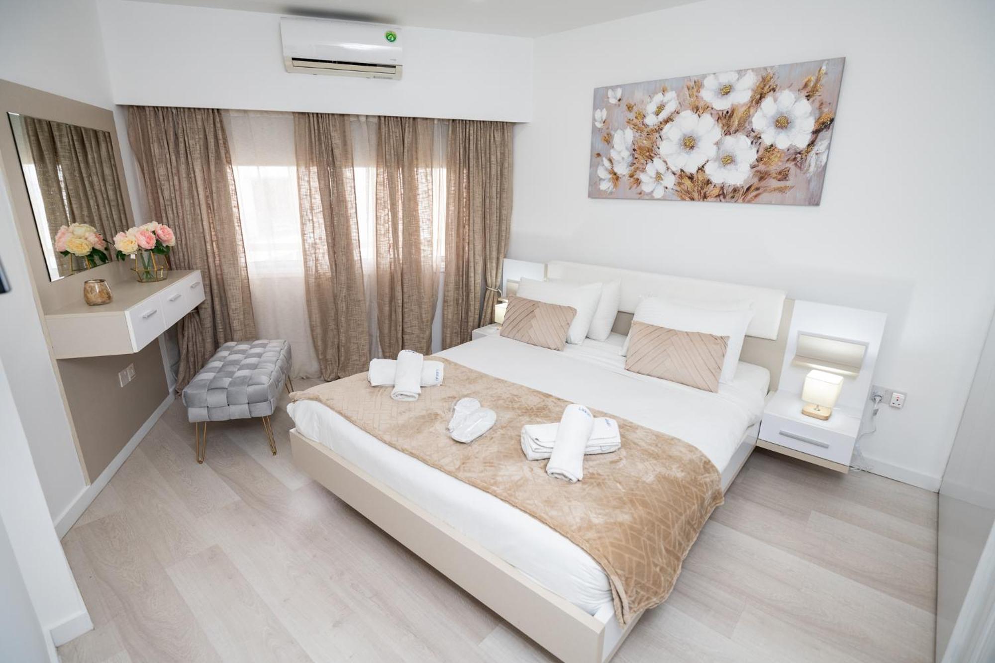 Lazuli Beach & Pool Apartment 501 Larnaca Zewnętrze zdjęcie