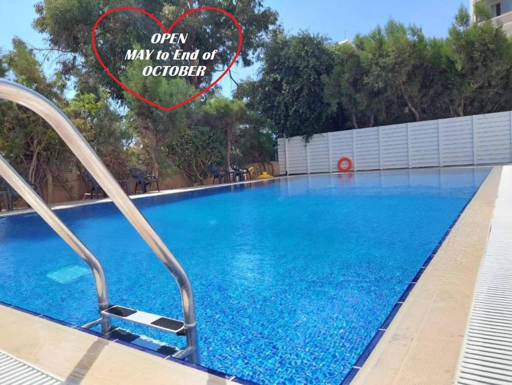 Lazuli Beach & Pool Apartment 501 Larnaca Zewnętrze zdjęcie