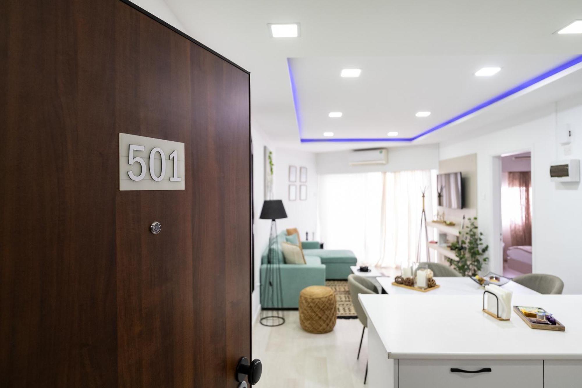 Lazuli Beach & Pool Apartment 501 Larnaca Zewnętrze zdjęcie