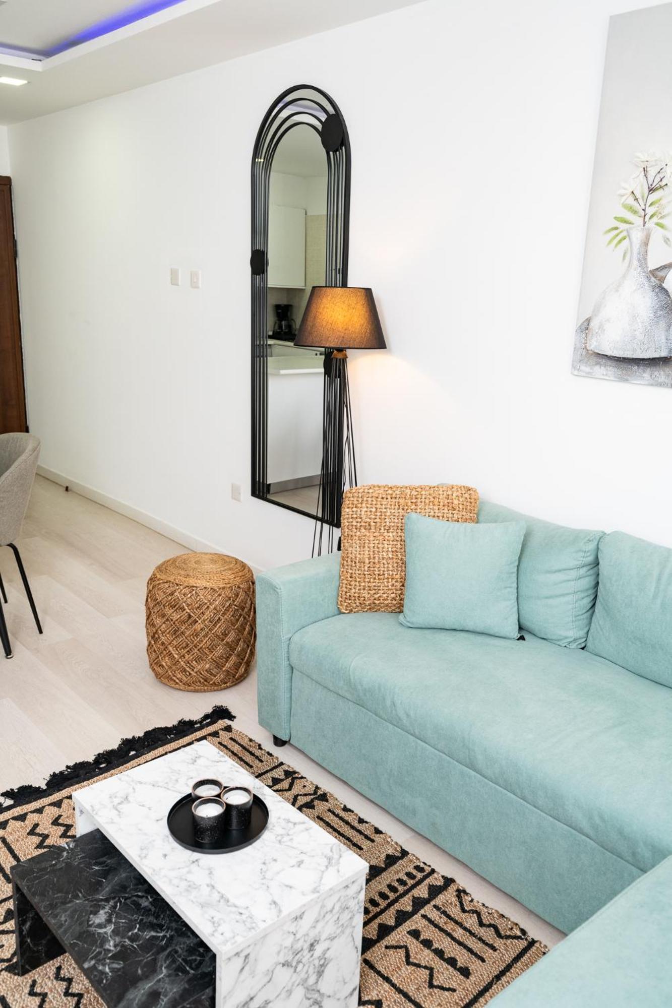 Lazuli Beach & Pool Apartment 501 Larnaca Zewnętrze zdjęcie